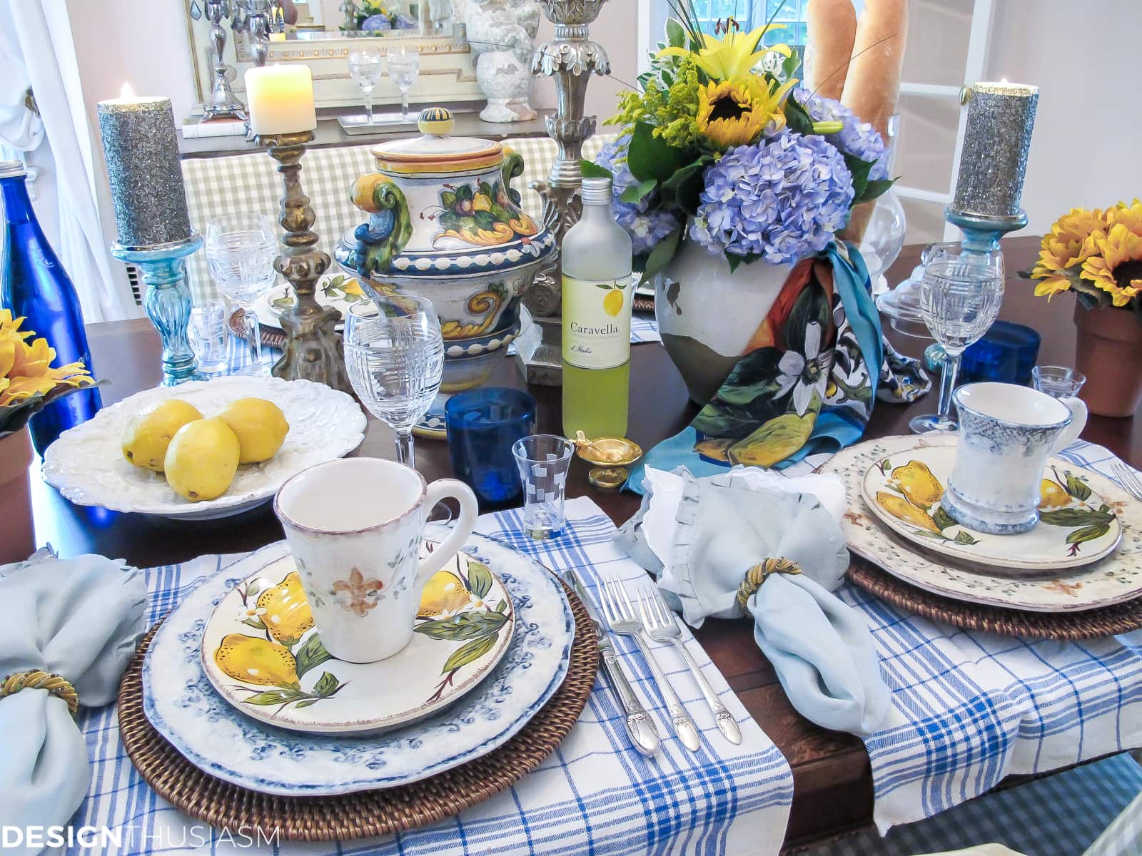 Table Decor: Amalfi Inspired Italian Pottery Tablescape - terilynadamsblog.com