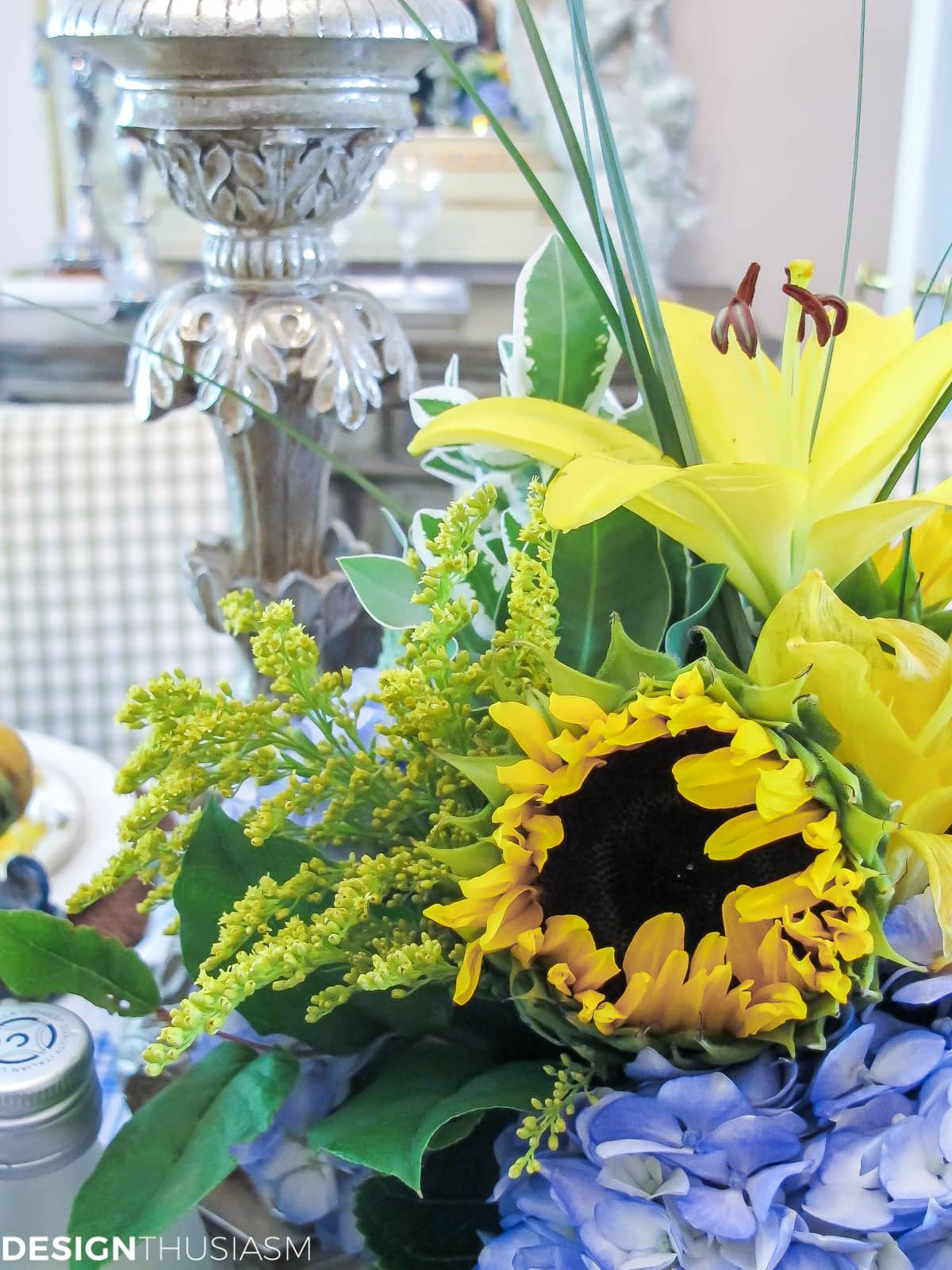 Table Decor: Amalfi Inspired Italian Pottery Tablescape - terilynadamsblog.com