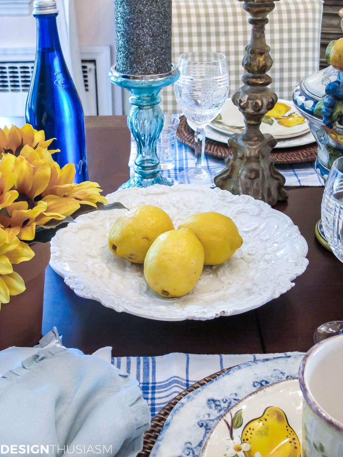 Table Decor: Amalfi Inspired Italian Pottery Tablescape - terilynadamsblog.com