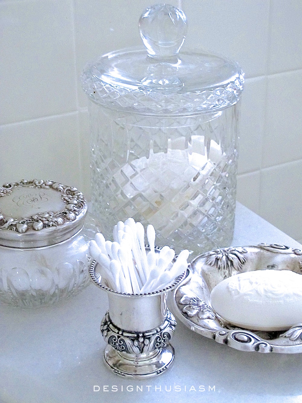 Main Bath | Family House Tour | terilynadamsblog.com