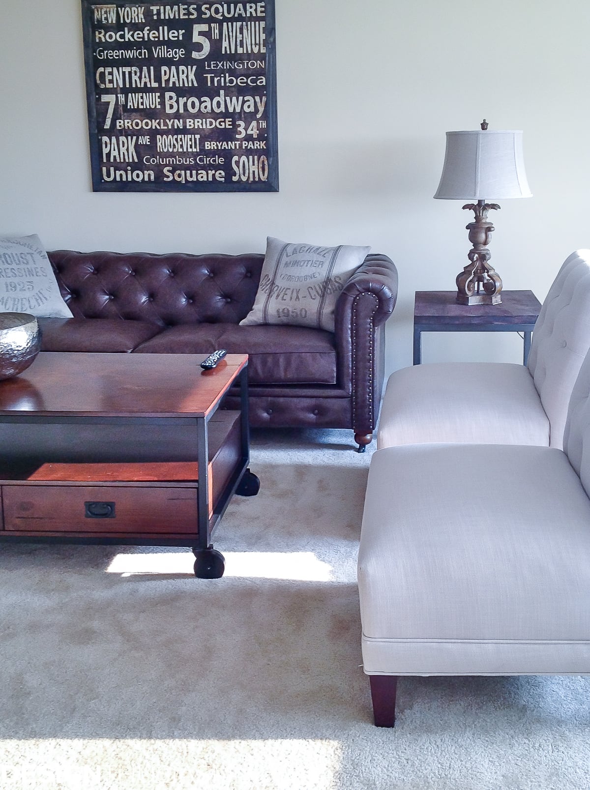 The Bachelor Pad: Apartment Living Room Ideas | terilynadamsblog.com