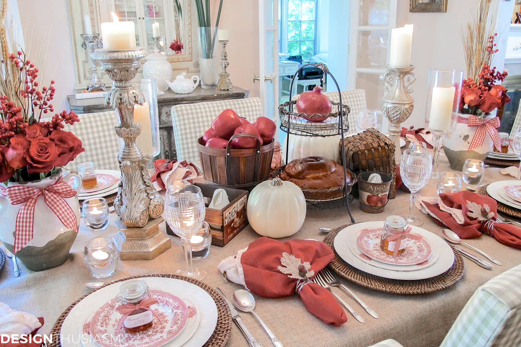 DIY Thanksgiving napkin rings in a fall tablescape