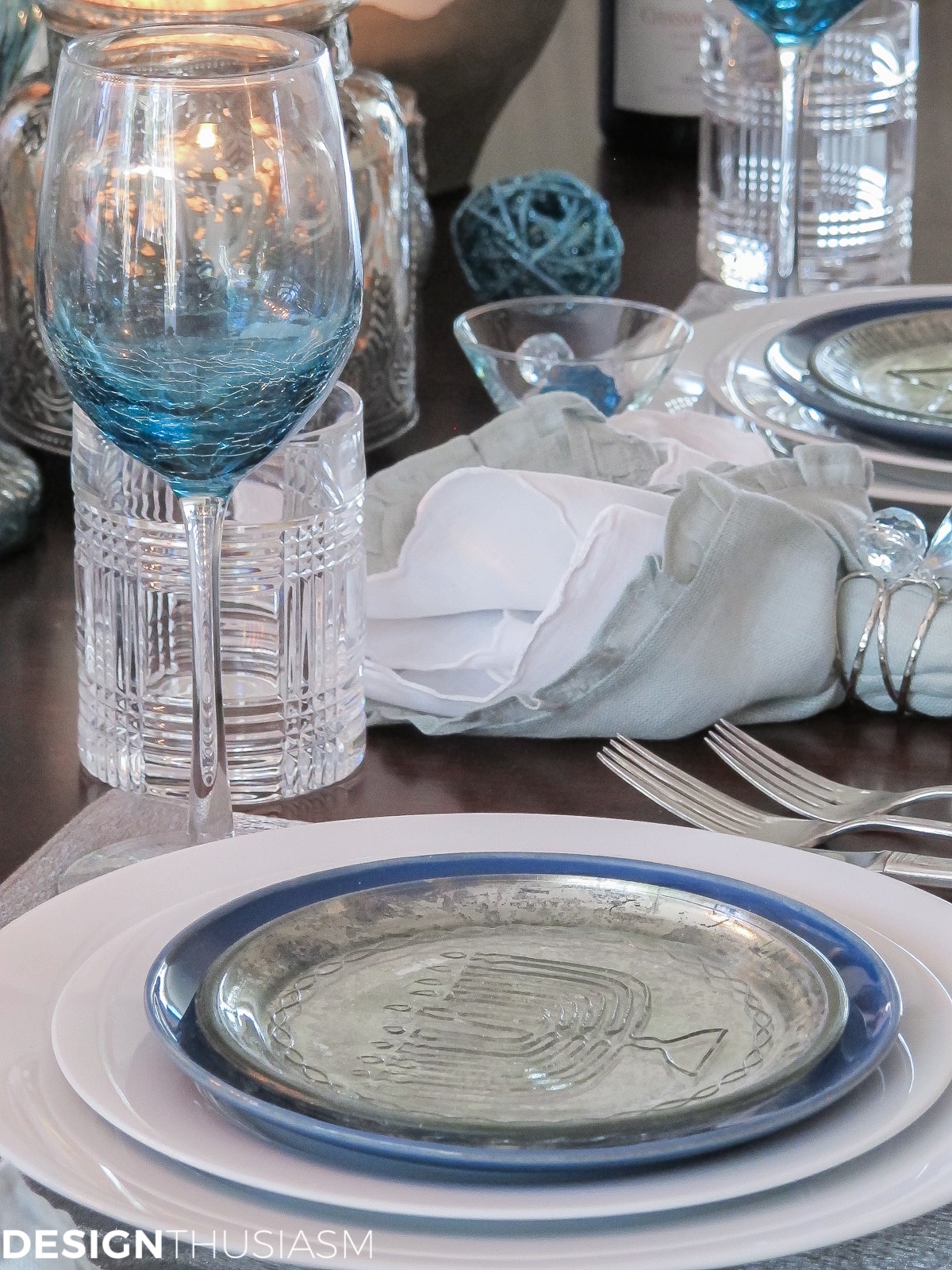 Festival of Lights Hanukkah Table Setting | terilynadamsblog.com