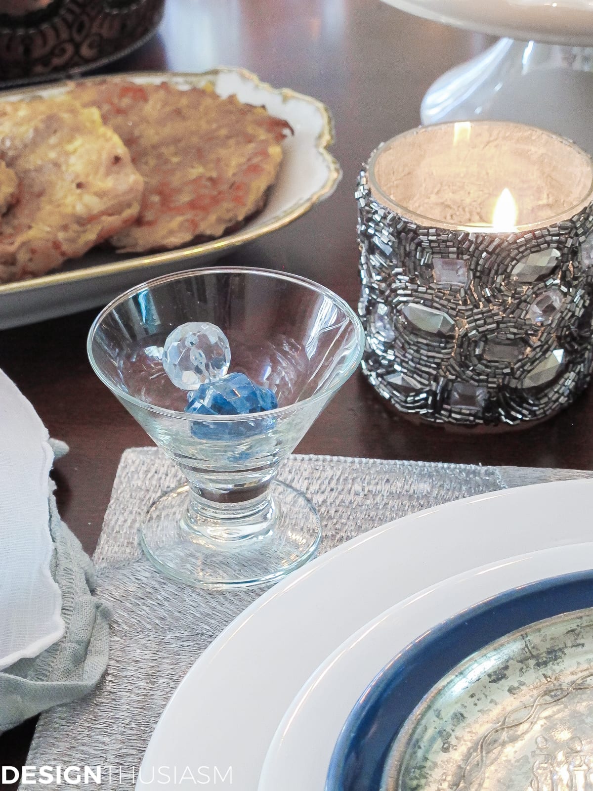 Festival of Lights Hanukkah Table Setting | terilynadamsblog.com