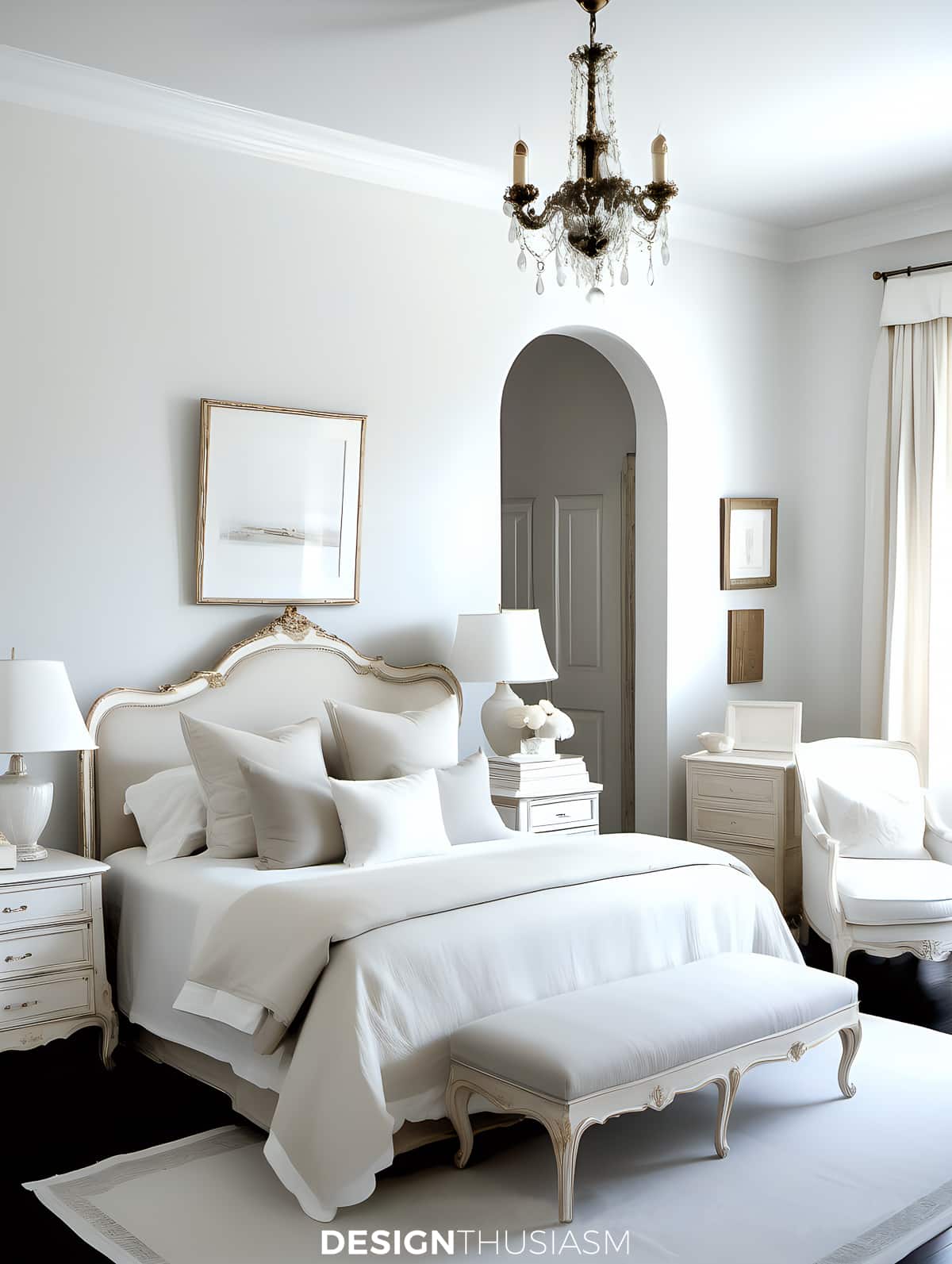 packing the bedroom while selling