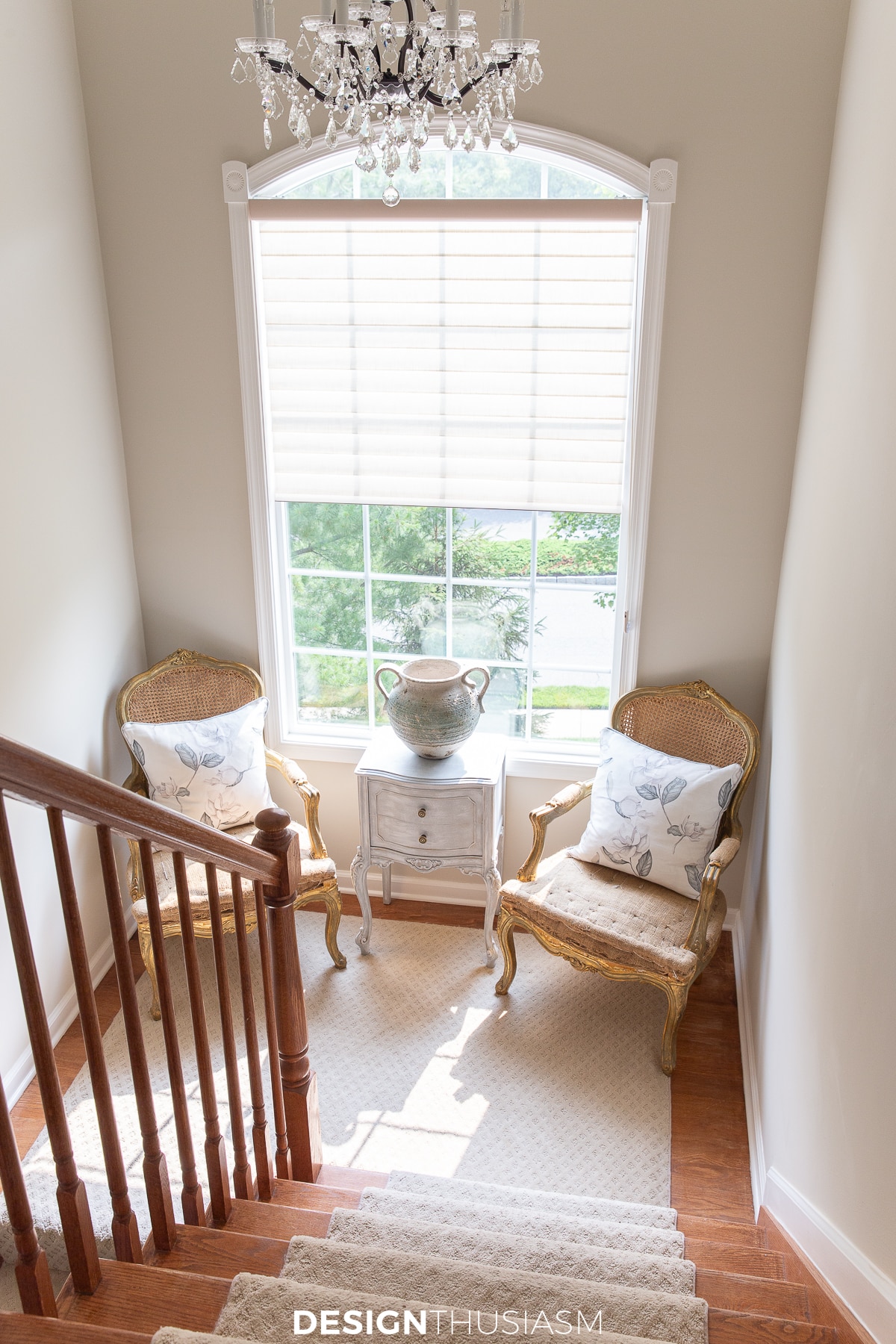 stairway nook with chairs on the landing