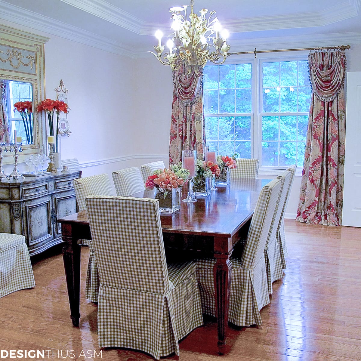 Dining room inspiration | Adding a rosy glow with blush pink and florals - terilynadamsblog.com