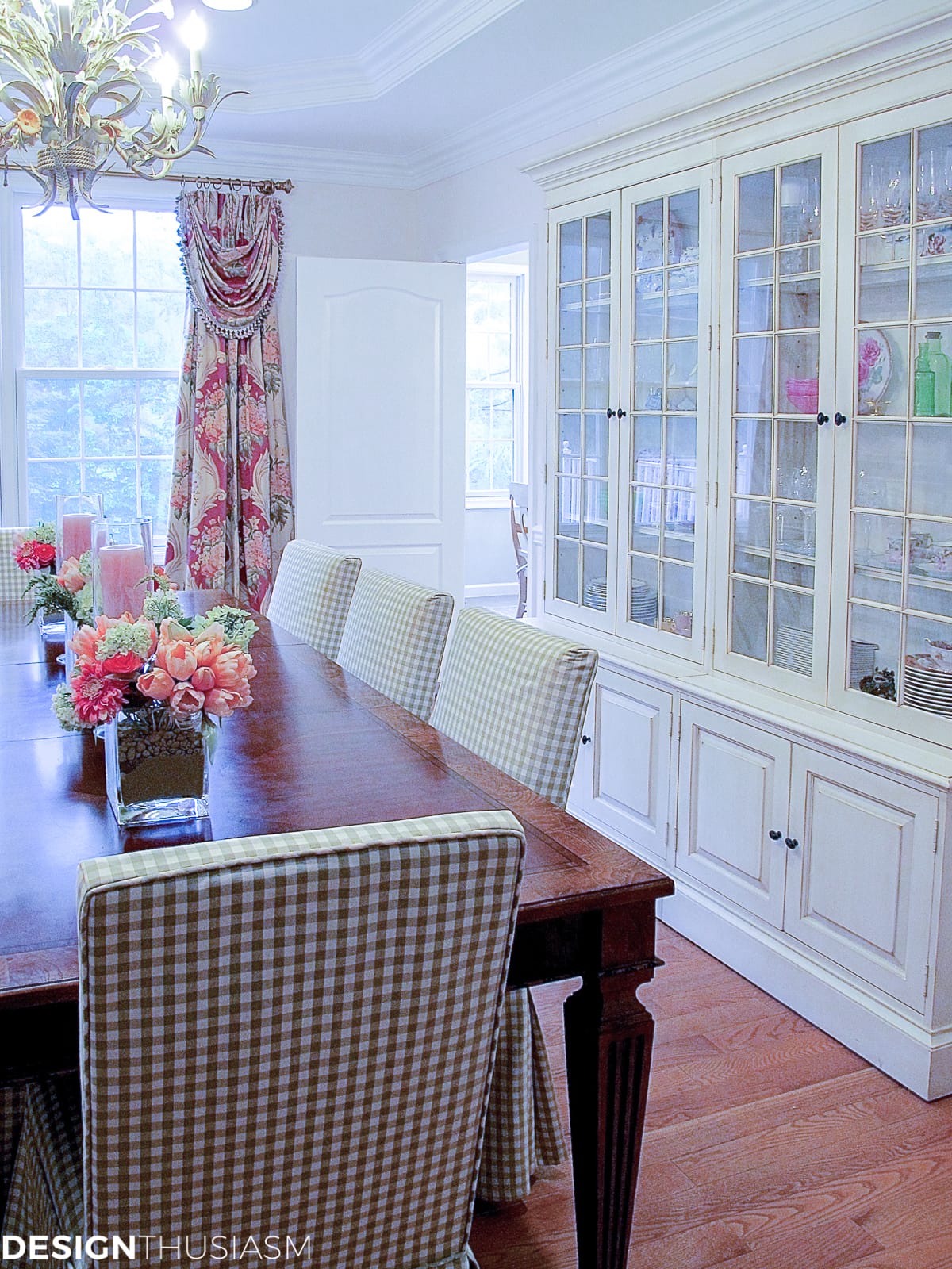 Dining room inspiration | Adding a rosy glow with blush pink - terilynadamsblog.com