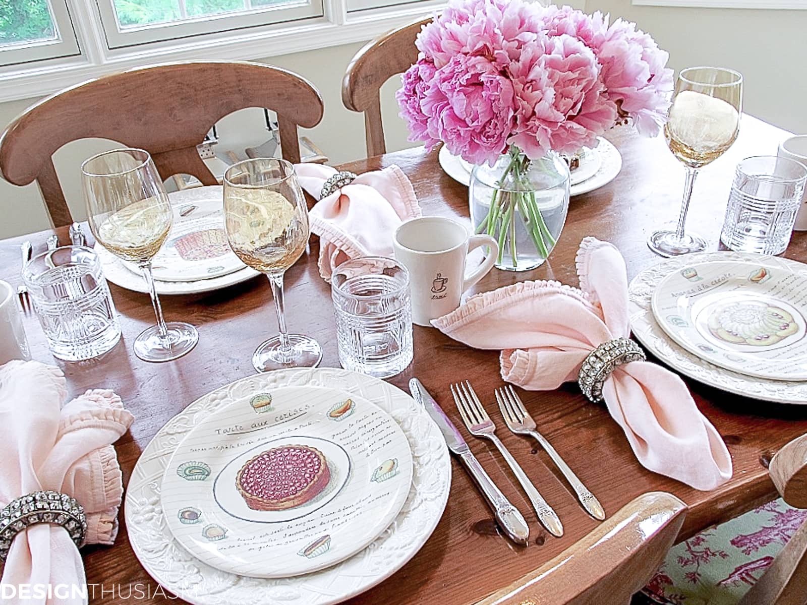 table setting for lunch
