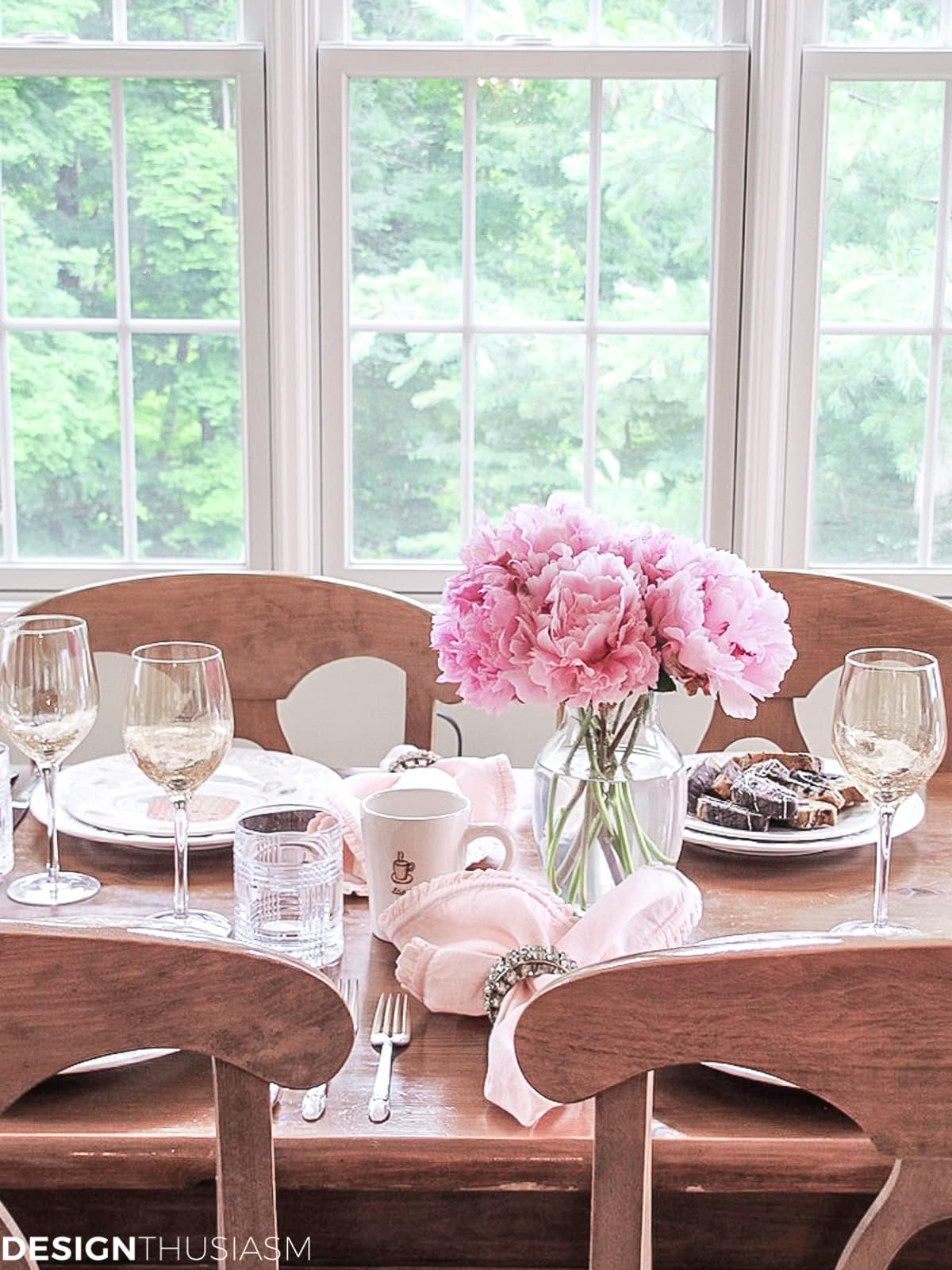 table setting for lunch