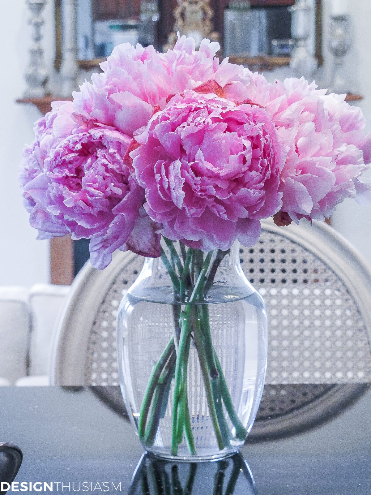 family room peonies