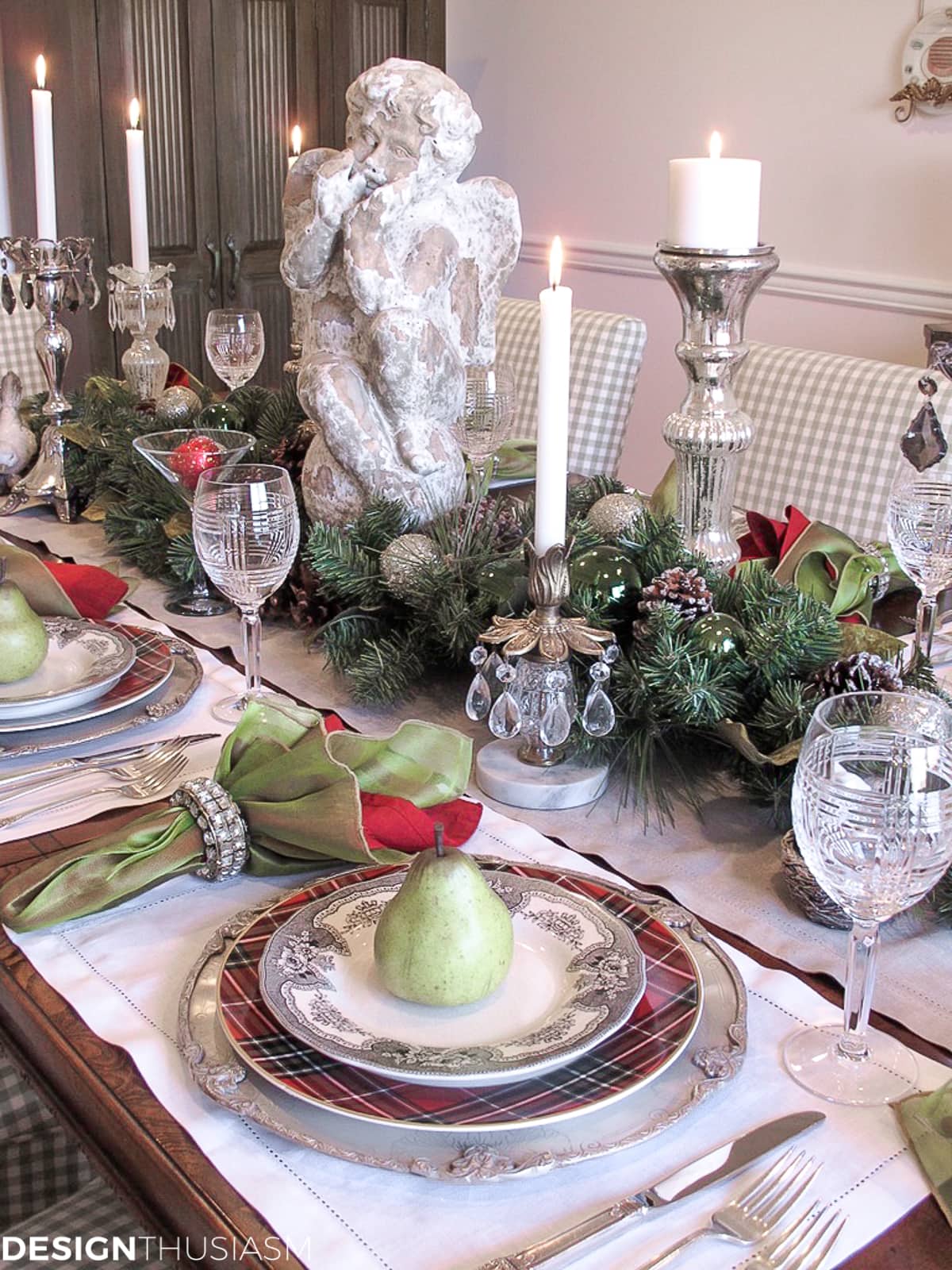Christmas table setting