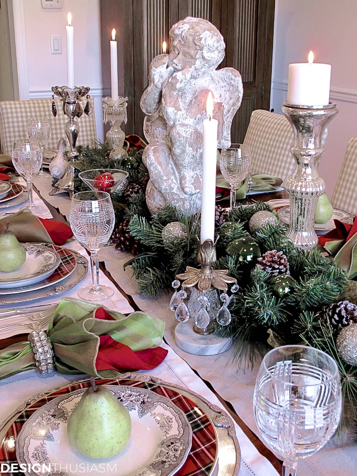 Christmas table setting