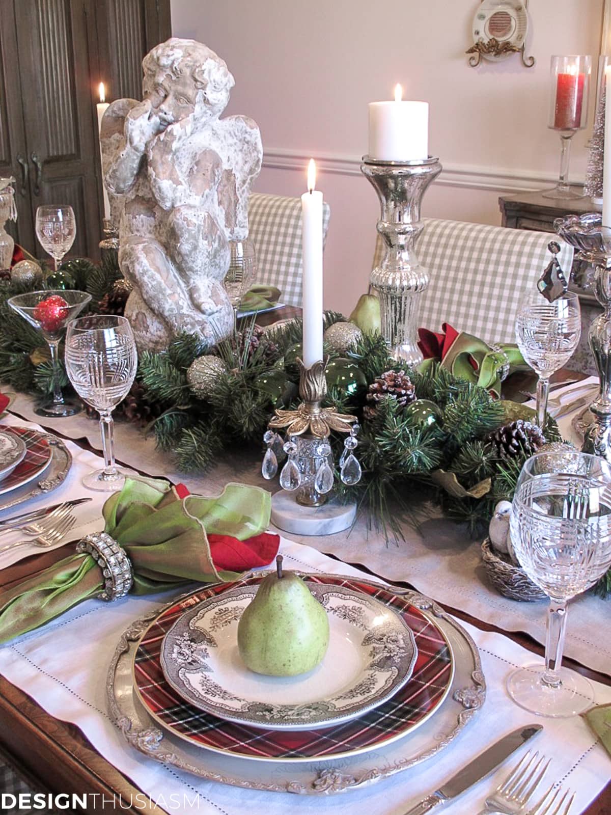 Christmas table setting