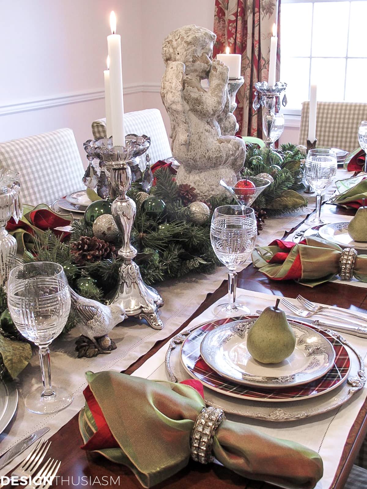 Christmas table setting