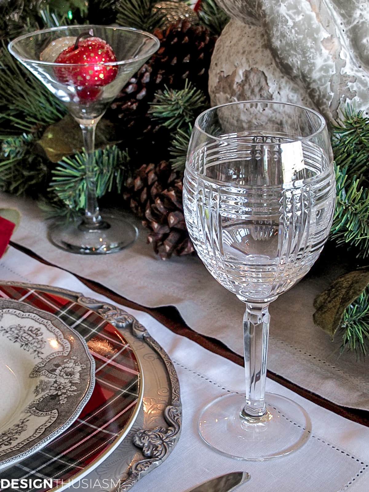 Christmas table setting