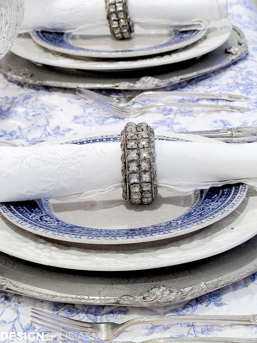 French Toile in a Blue and White Holiday Table Setting - terilynadamsblog.com