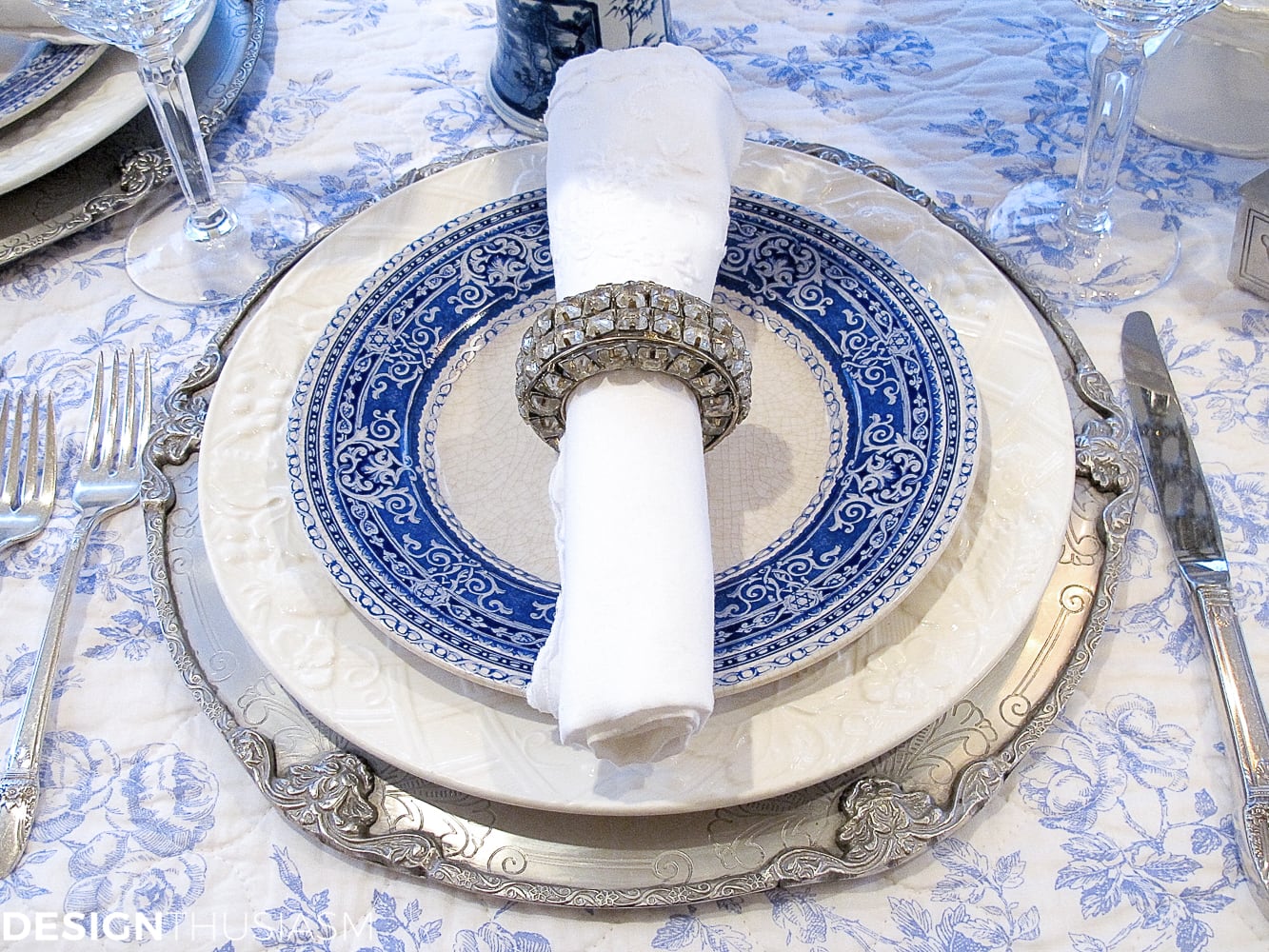 French Toile in a Blue and White Holiday Table Setting - terilynadamsblog.com
