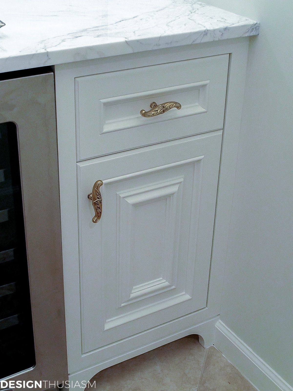 butler’s pantry remodel white cabinets