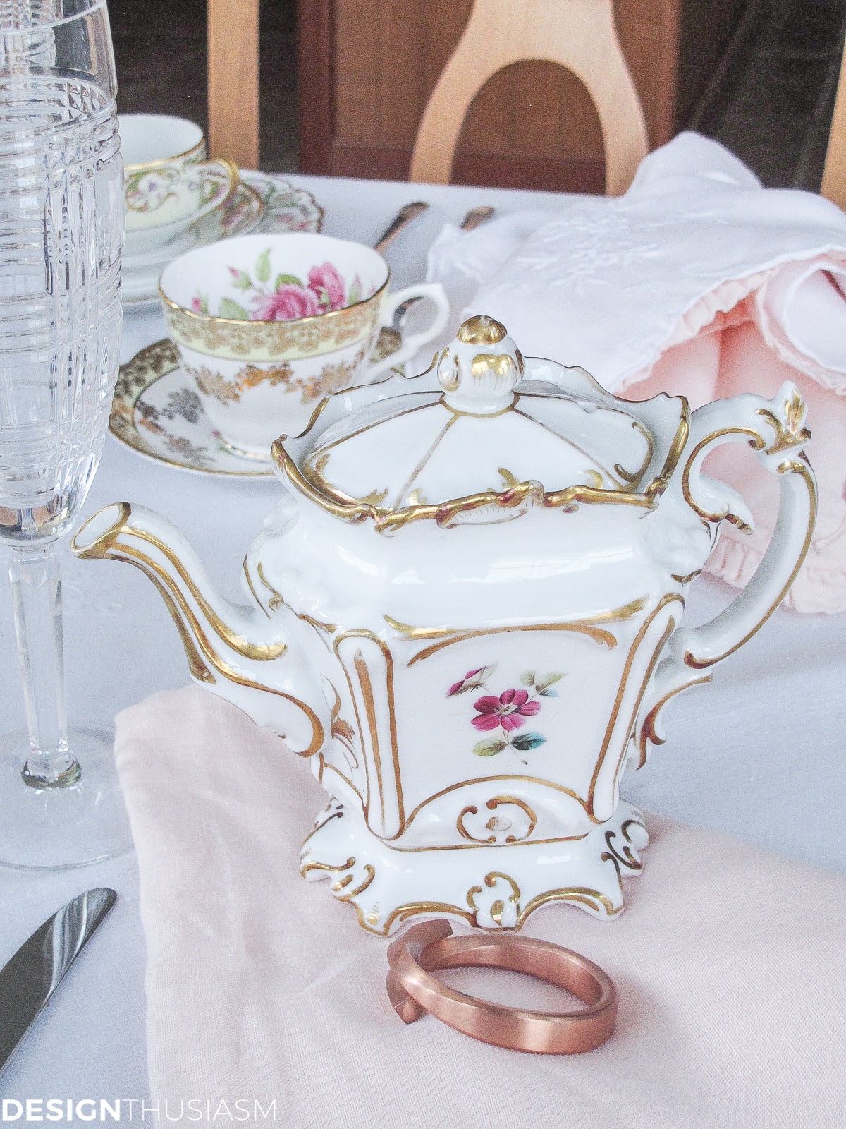 Winter Bouquet for an Afternoon Tea Party-terilynadamsblog.com