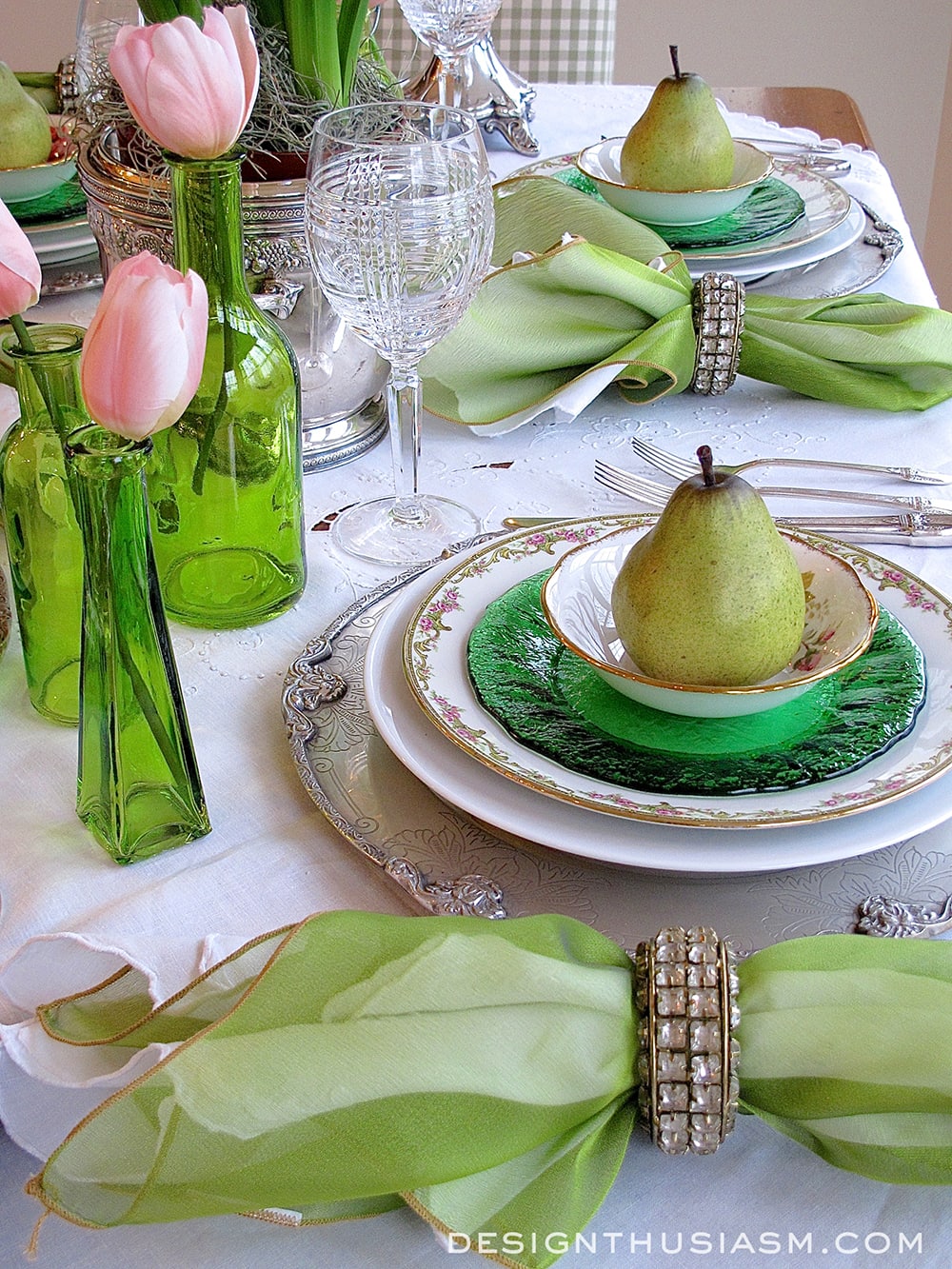 An Elegant St. Patrick's Day Tablescape - terilynadamsblog.com