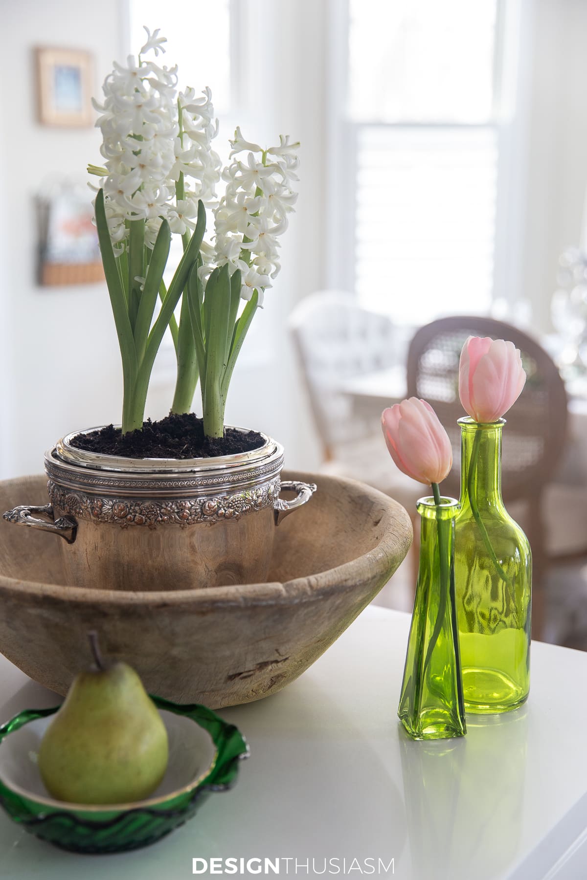 St. Pat's table centerpiece elements