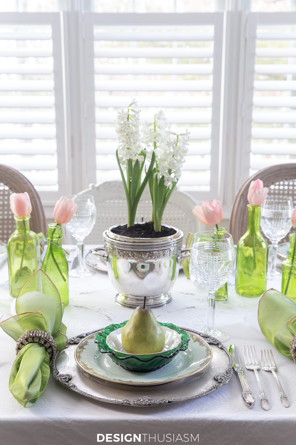 St. Pat's table center view