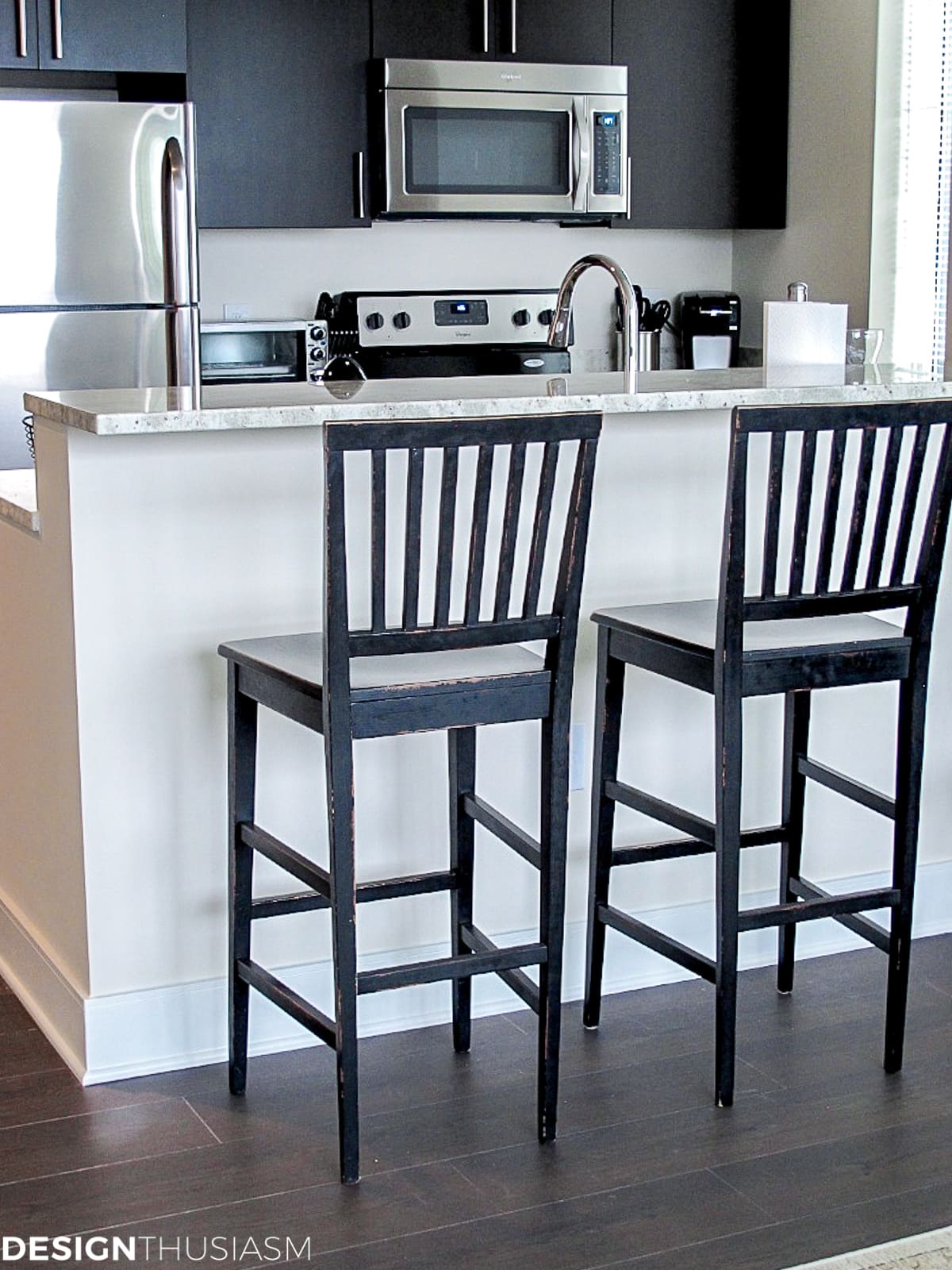 bachelor pad mens apartment kitchen