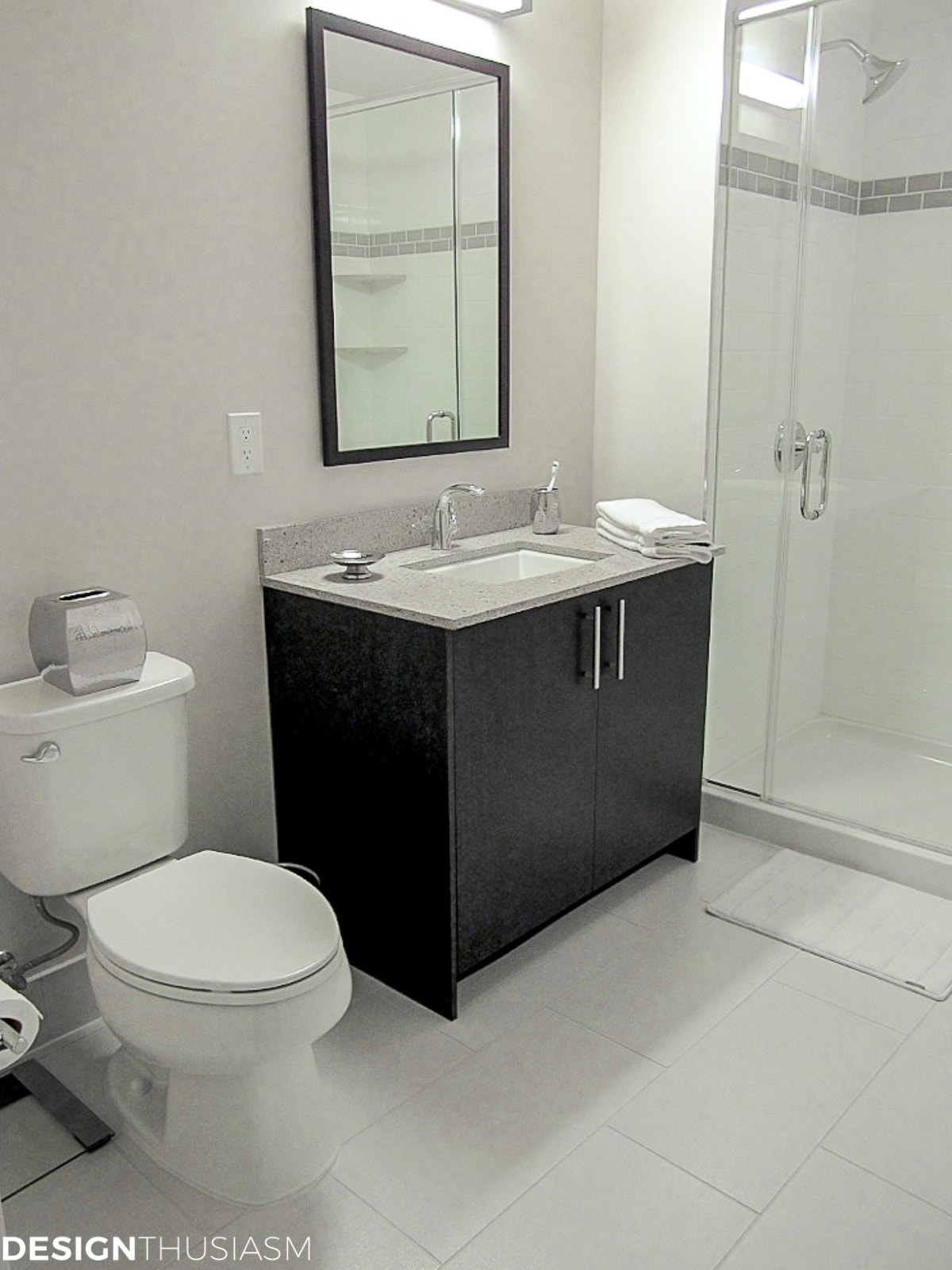 bachelor pad mens apartment bathroom