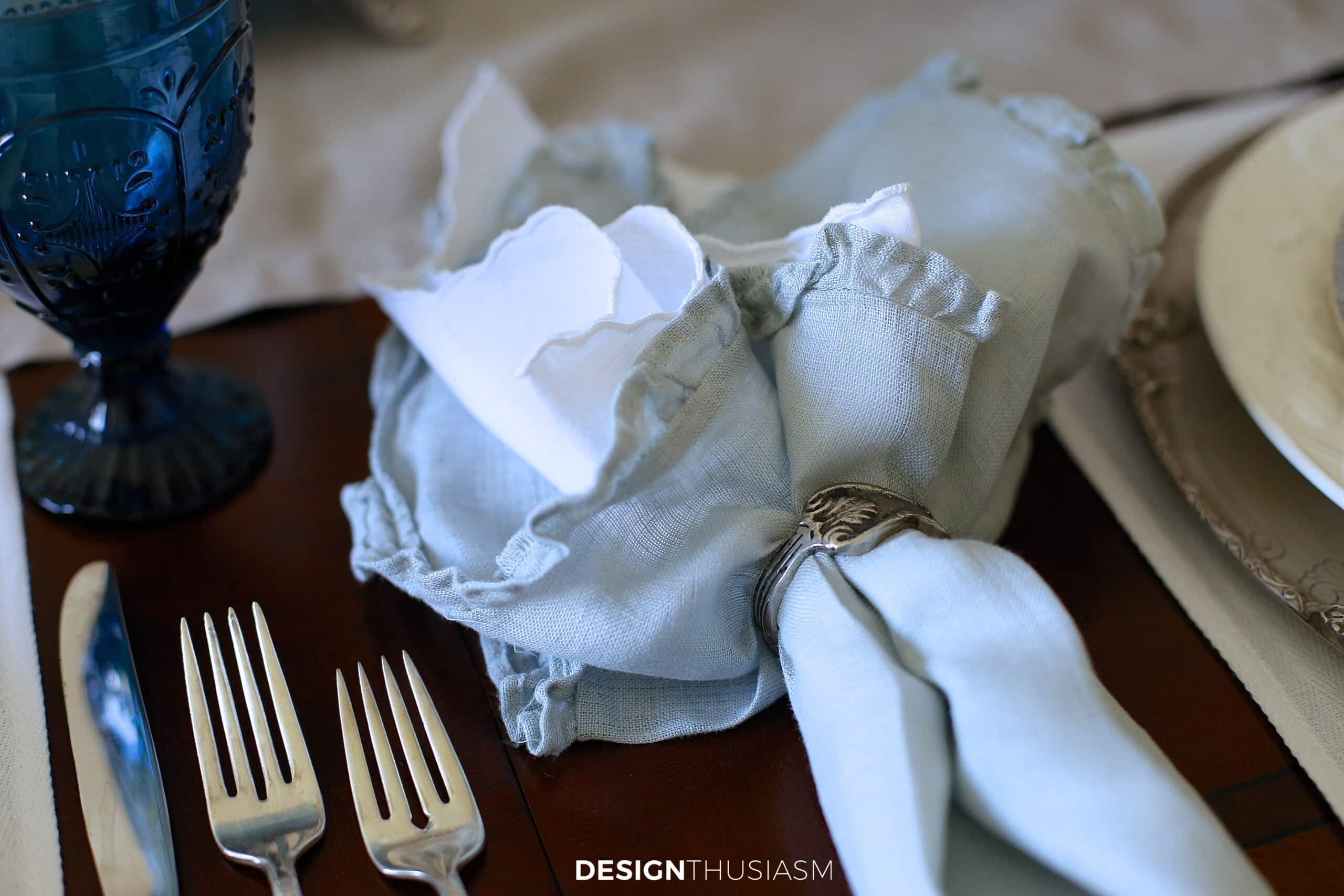 blue and white ruffled linen napkins
