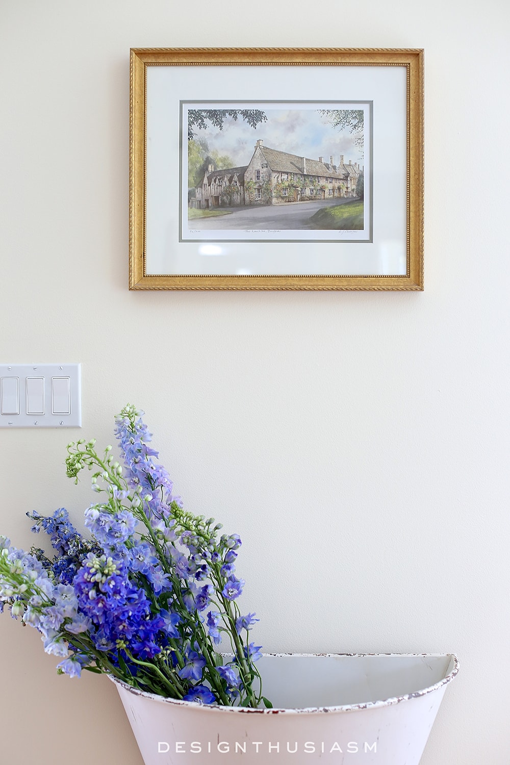 Metal Bin | A Fresh Way to Display Flowers | terilynadamsblog.com