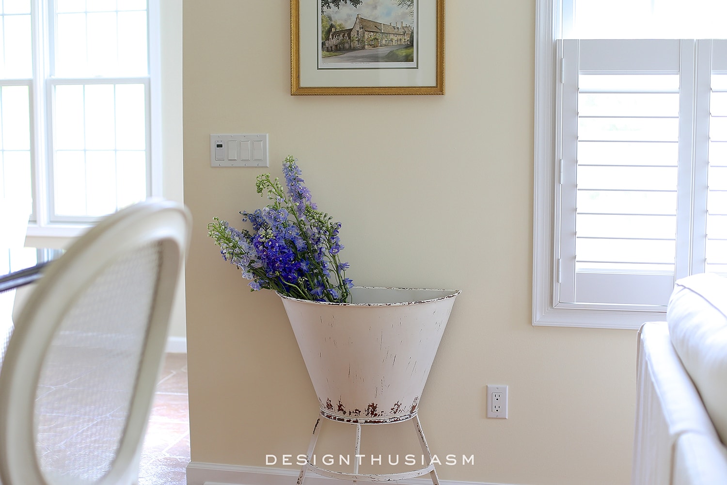Metal Bin | A Fresh Way to Display Flowers | terilynadamsblog.com