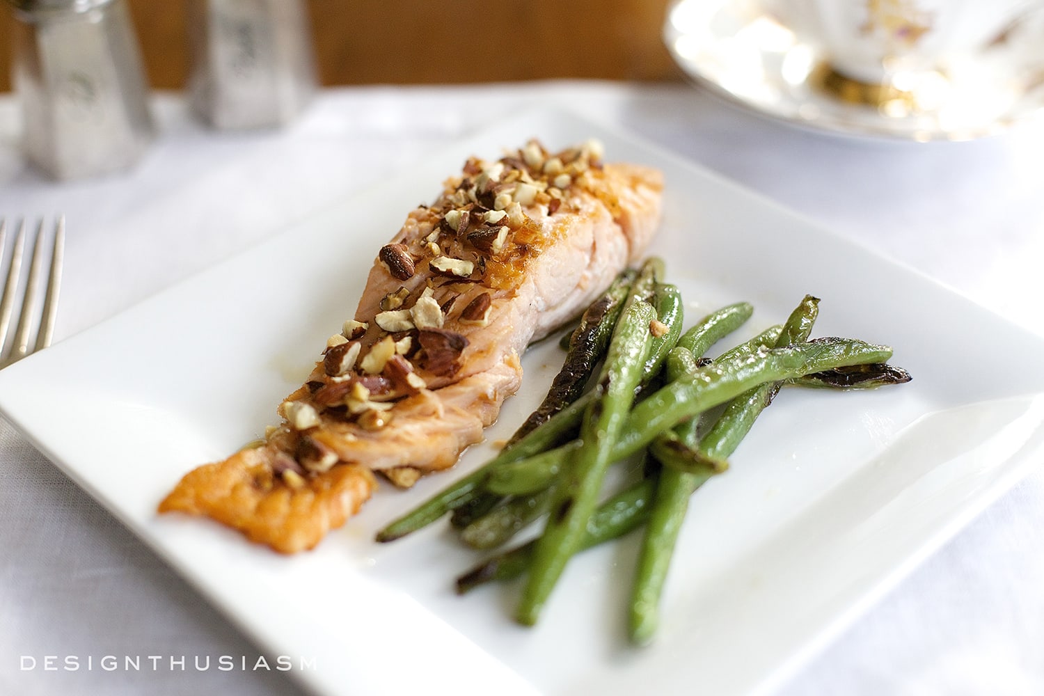 Honey Almond Salmon | terilynadamsblog.com