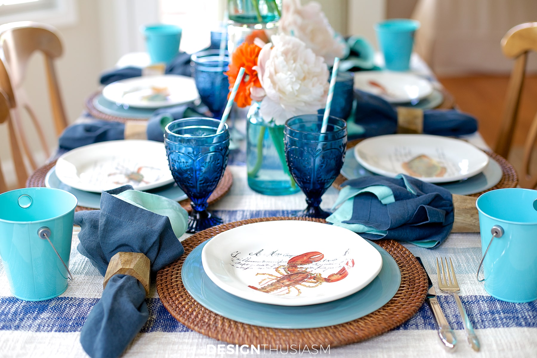 summer clambake table setting