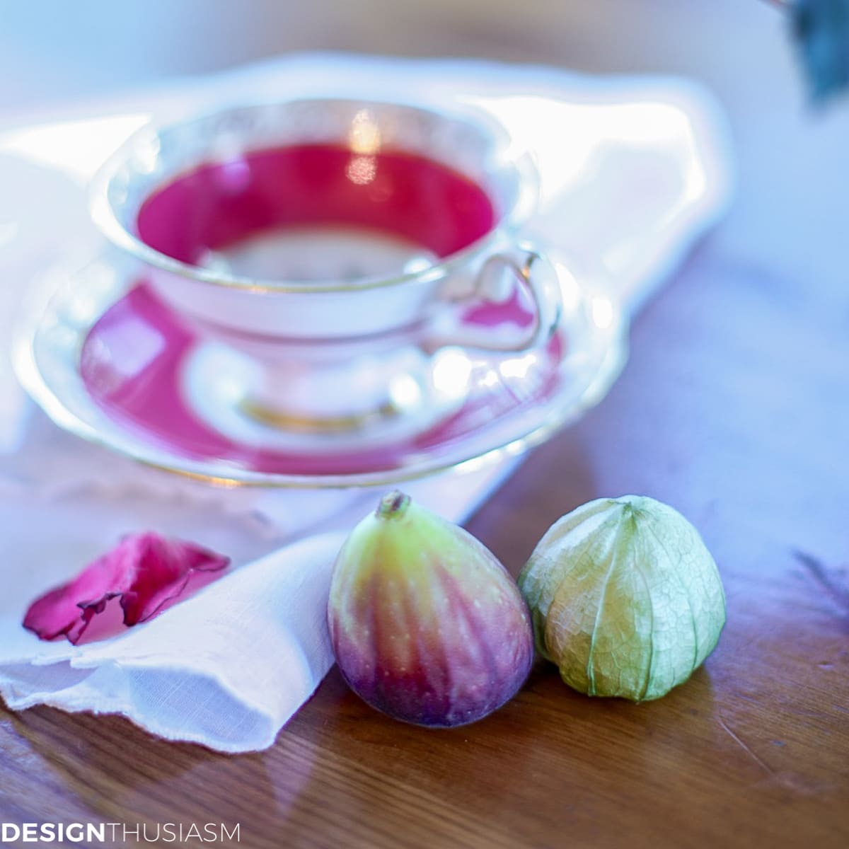 teacup and tomatillos