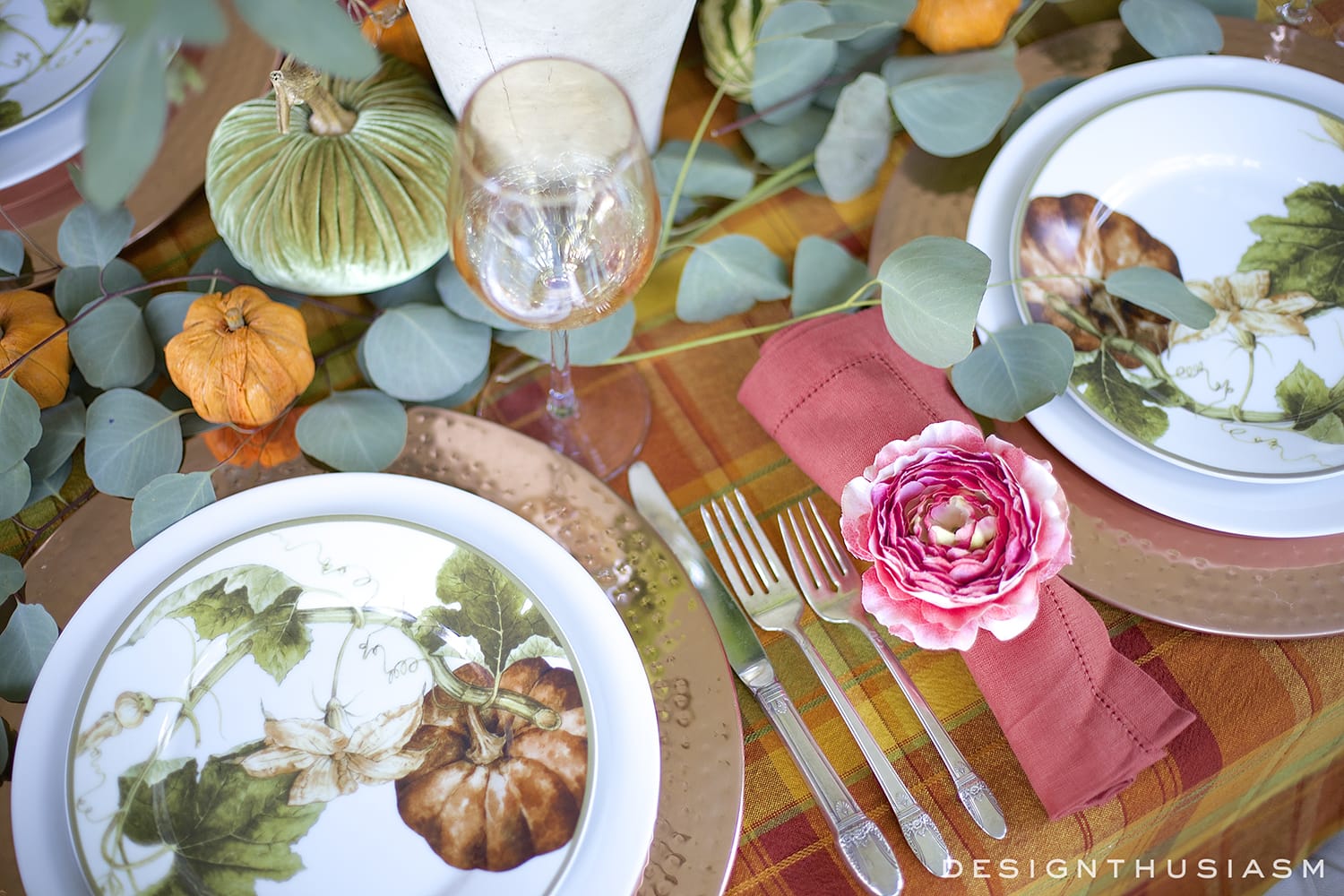 Autumn Color in a Fall Tablescape | terilynadamsblog.com