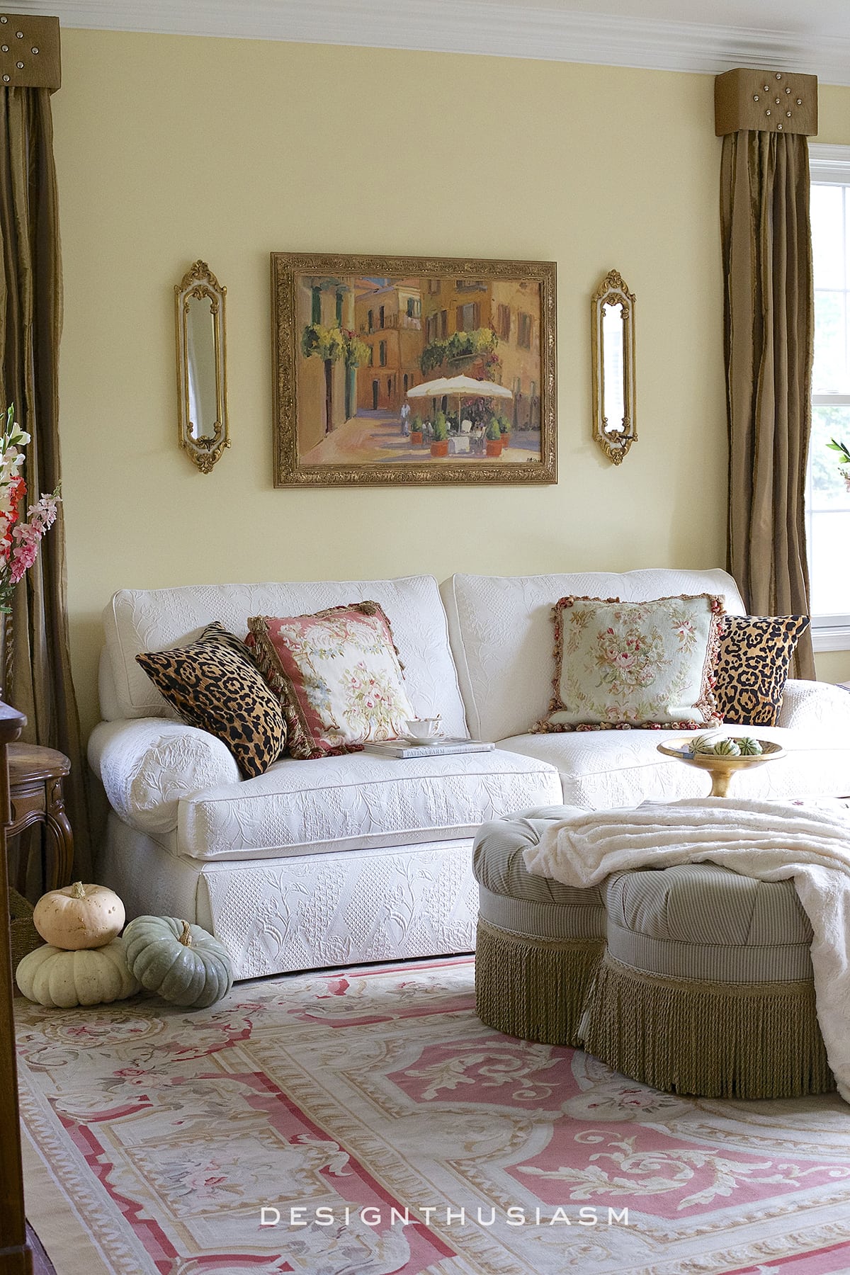 12 Tips for Adding Fall Color to the Living Room | terilynadamsblog.com