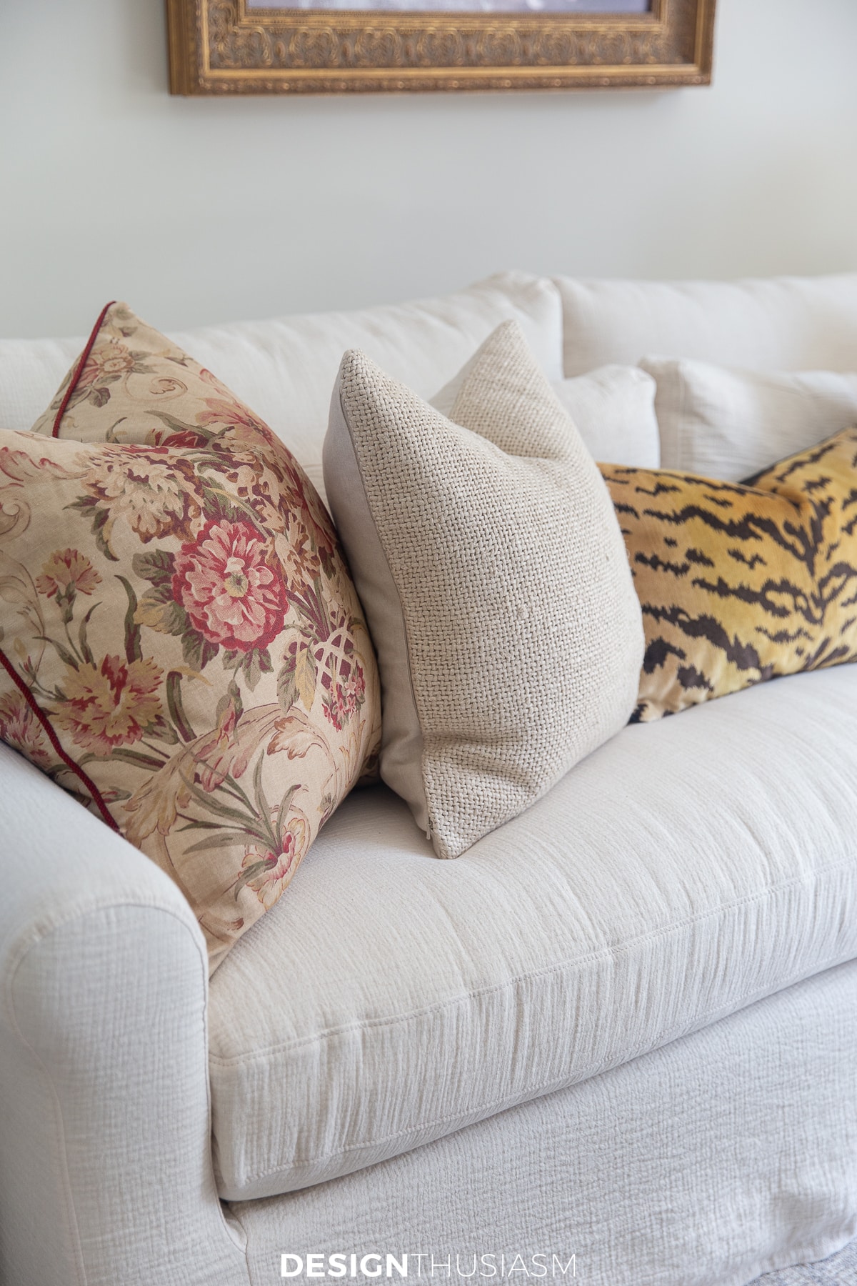 fall living room patterned pillows