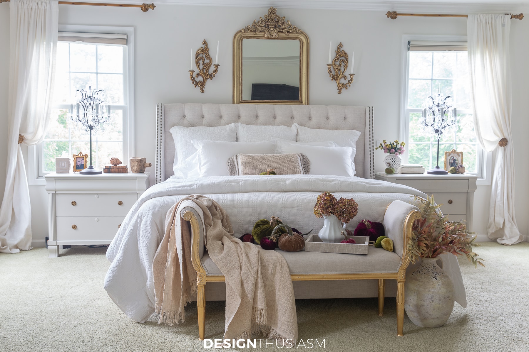 fall bedroom decor