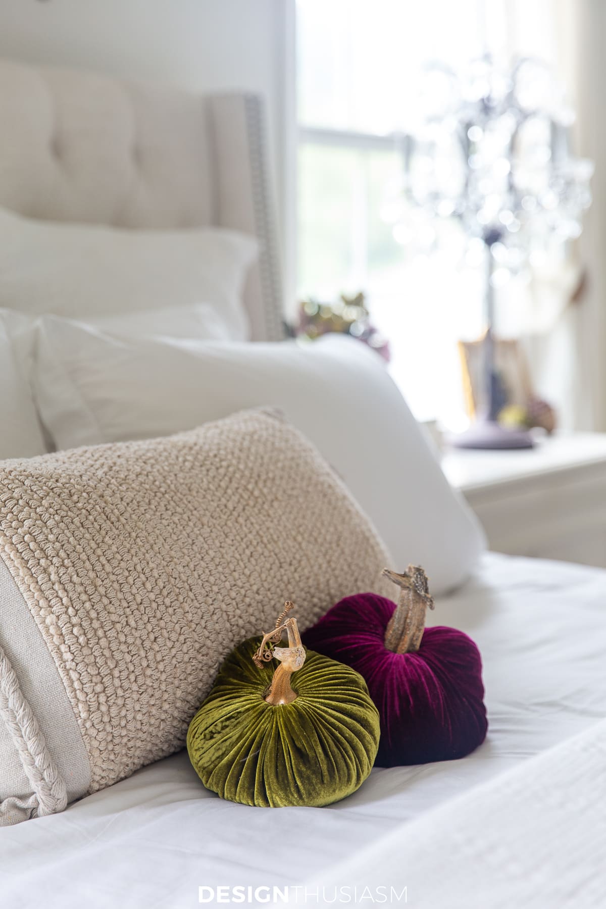 fall bedroom decor | velvet pumpkins on the bed
