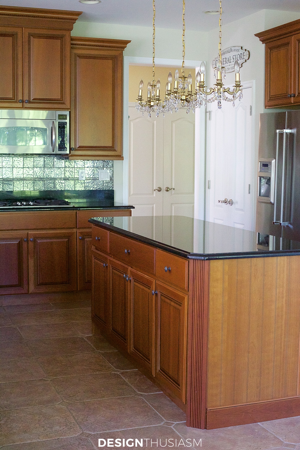 kitchen before renovation