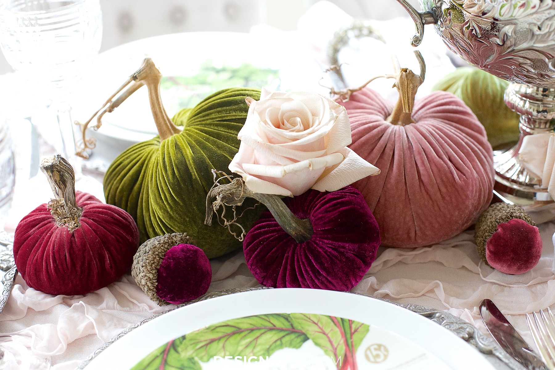 Velvet pumpkin table pumpkin runner