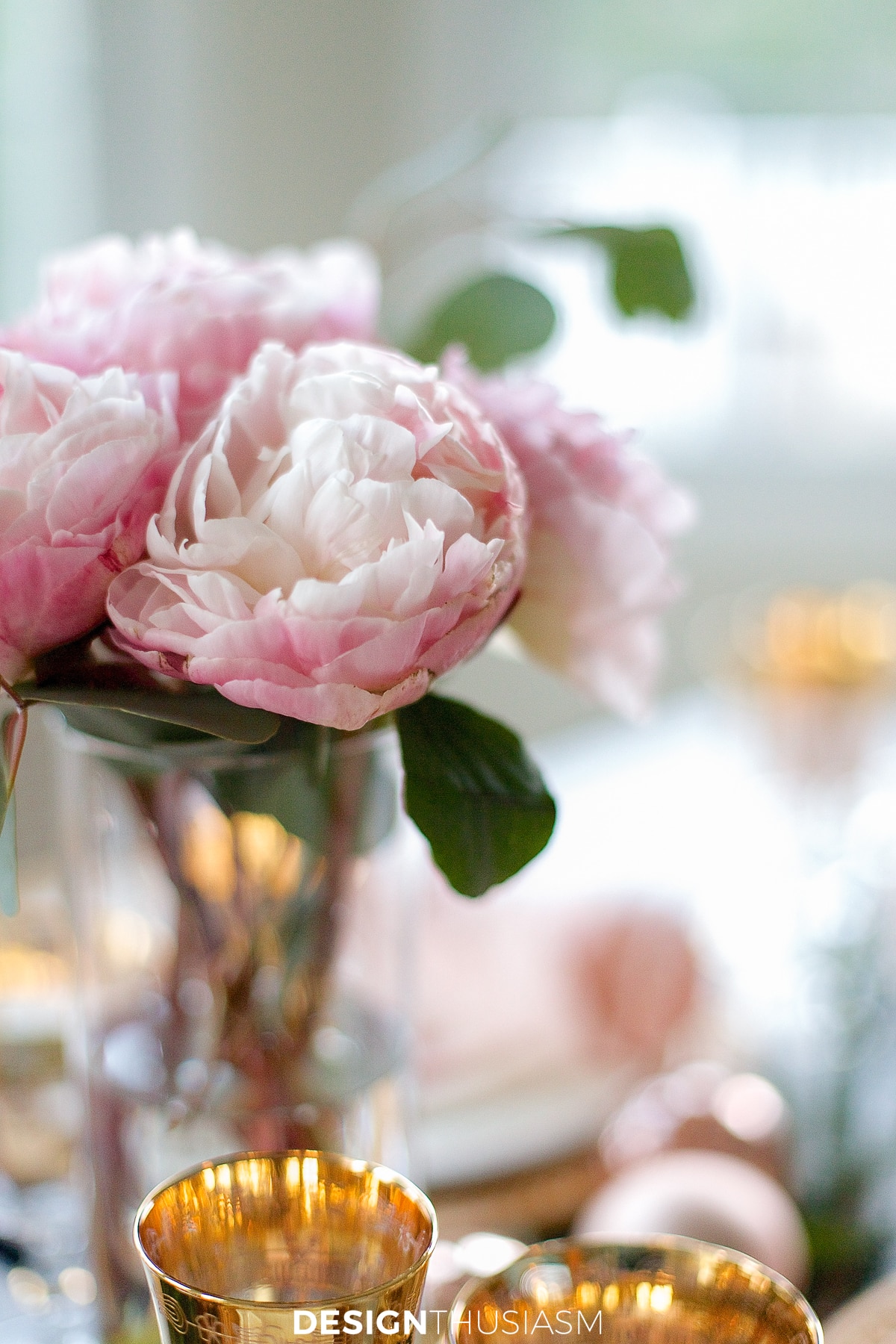 Pink & Gold Xmas Table peonies