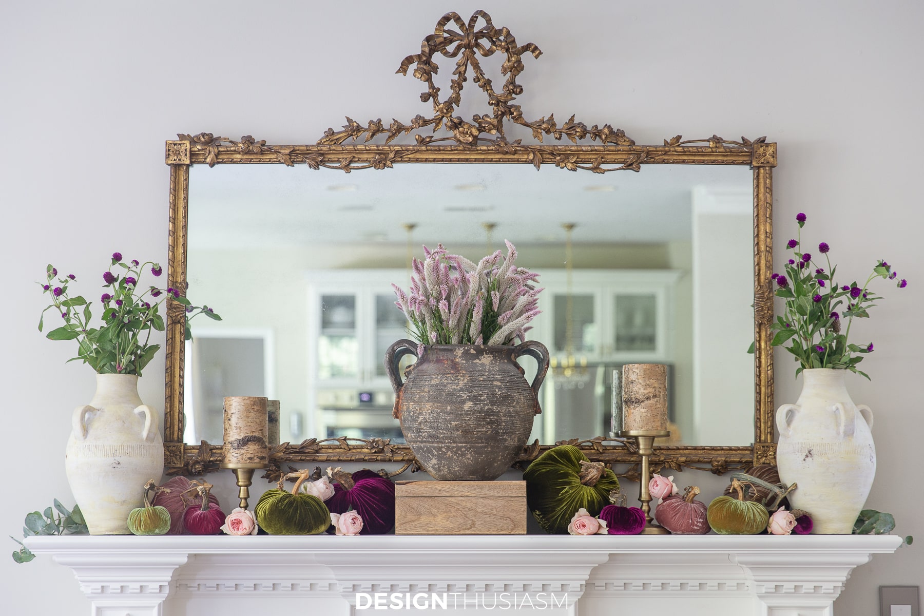autumn mantel with velvet pumpkins