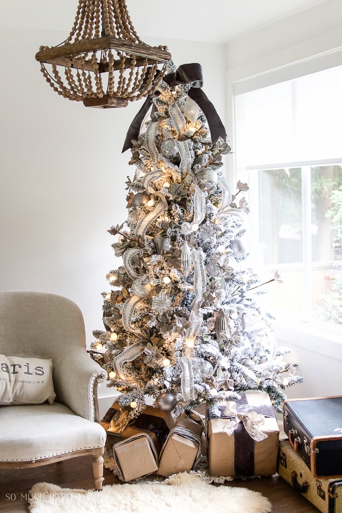 flocked-christmas-tree-neutral-decor-so-much-better-with-age