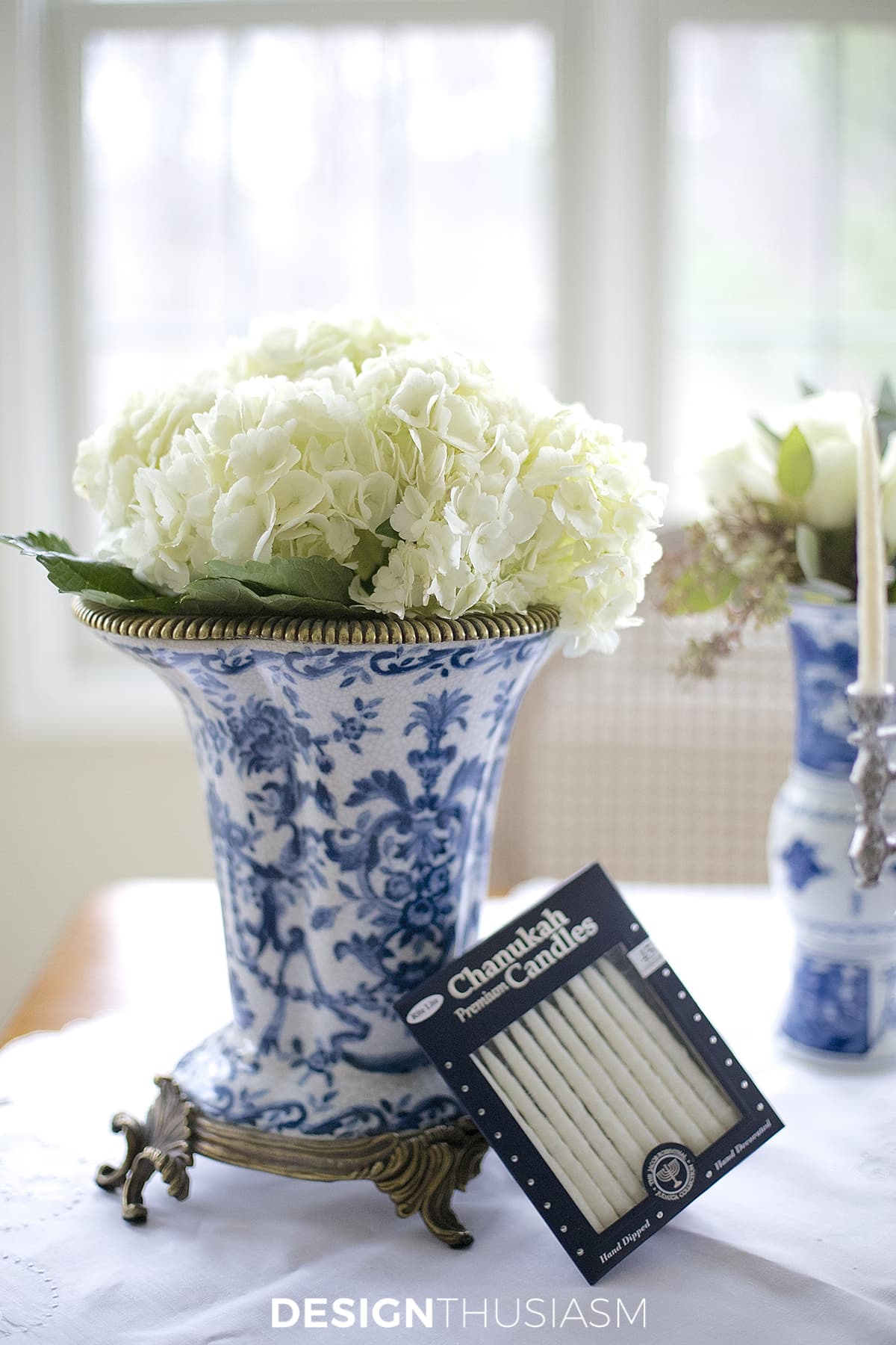 Using Blue and White Chinoiserie for Hanukkah Decorations | terilynadamsblog.com