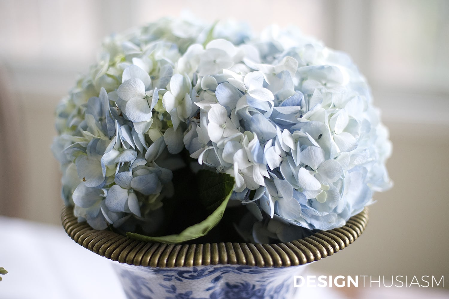 Using Blue and White Chinoiserie for Hanukkah Decorations | terilynadamsblog.com