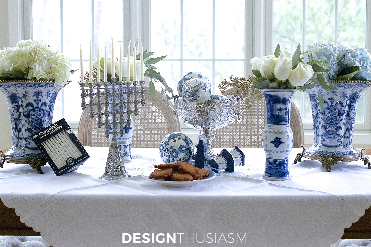Using Blue and White Chinoiserie for Hanukkah Decorations | terilynadamsblog.com