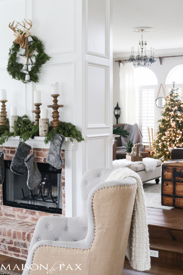 green-and-white-christmas-decorating-ideas-9