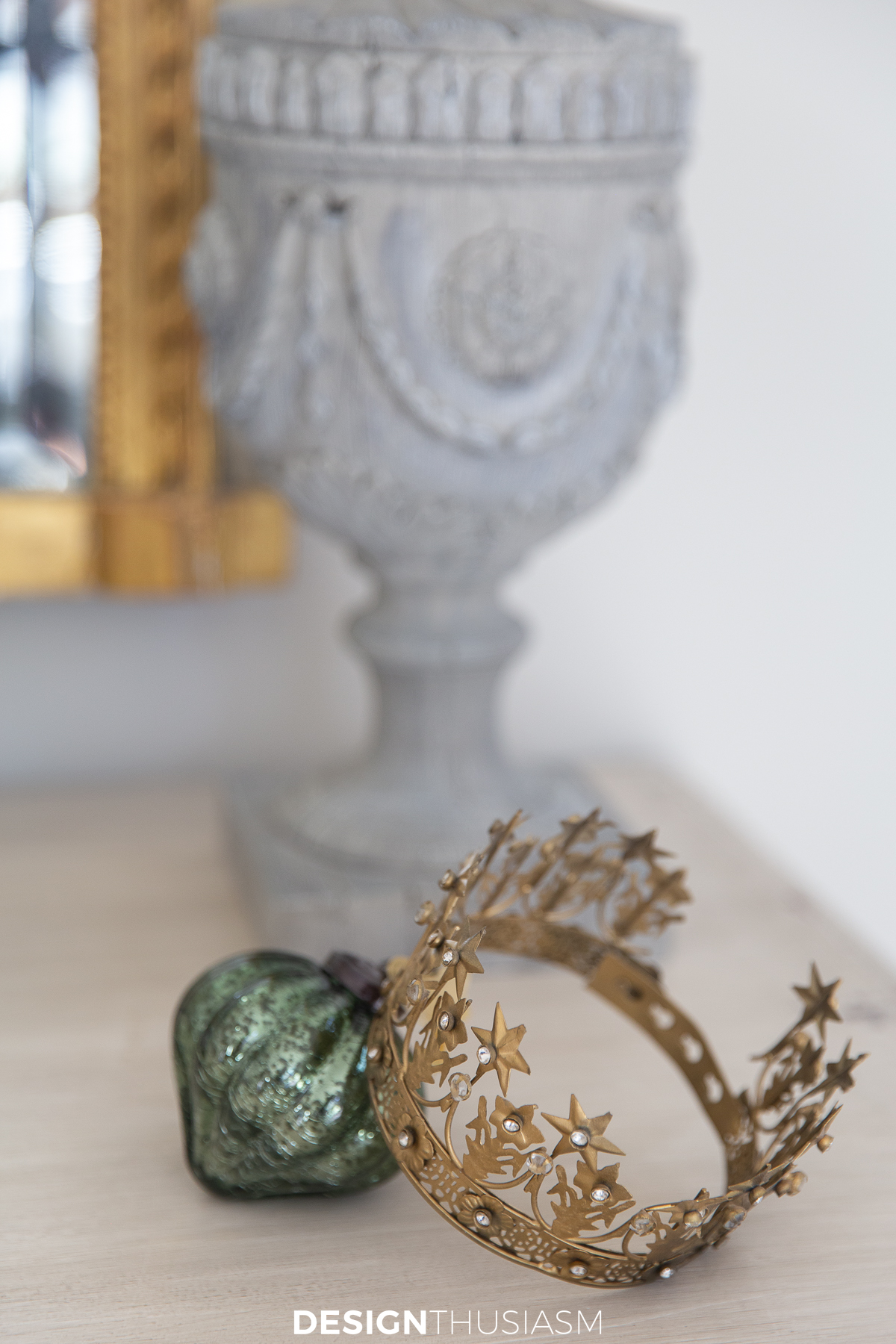 gold crown for mini teacup tree
